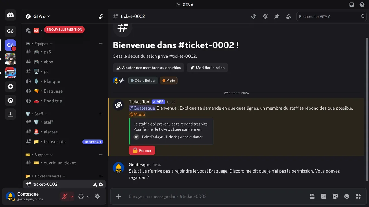 Un ticket ouvert dans Tickets ouverts : le message d'accueil du bot, la mention du rôle Modo, le bouton Fermer et la demande du membre
